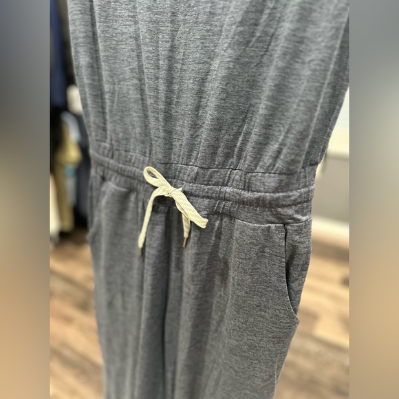 Vuori Blue Elastic Waist Sporty Comfy Athleisure All Day Jogger Jumpsuit Azure S - Picture 3 of 6